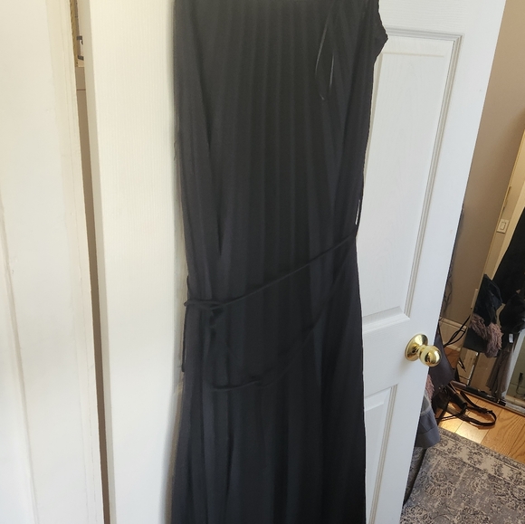 Very gently worn Mango dress - Picture 2 of 4